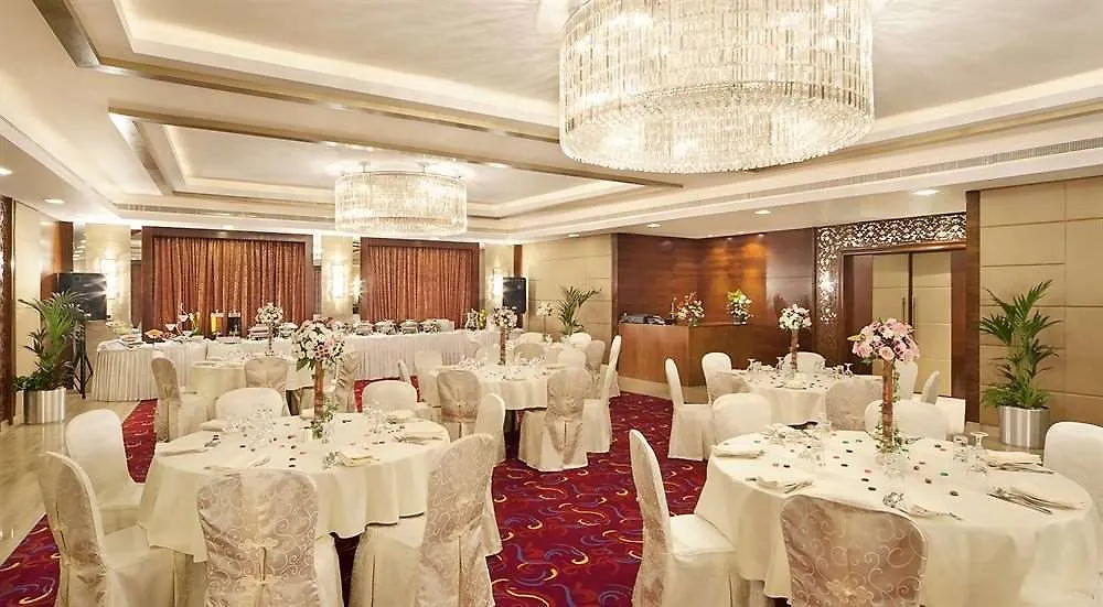 Landmark Grand Hotel Дубай